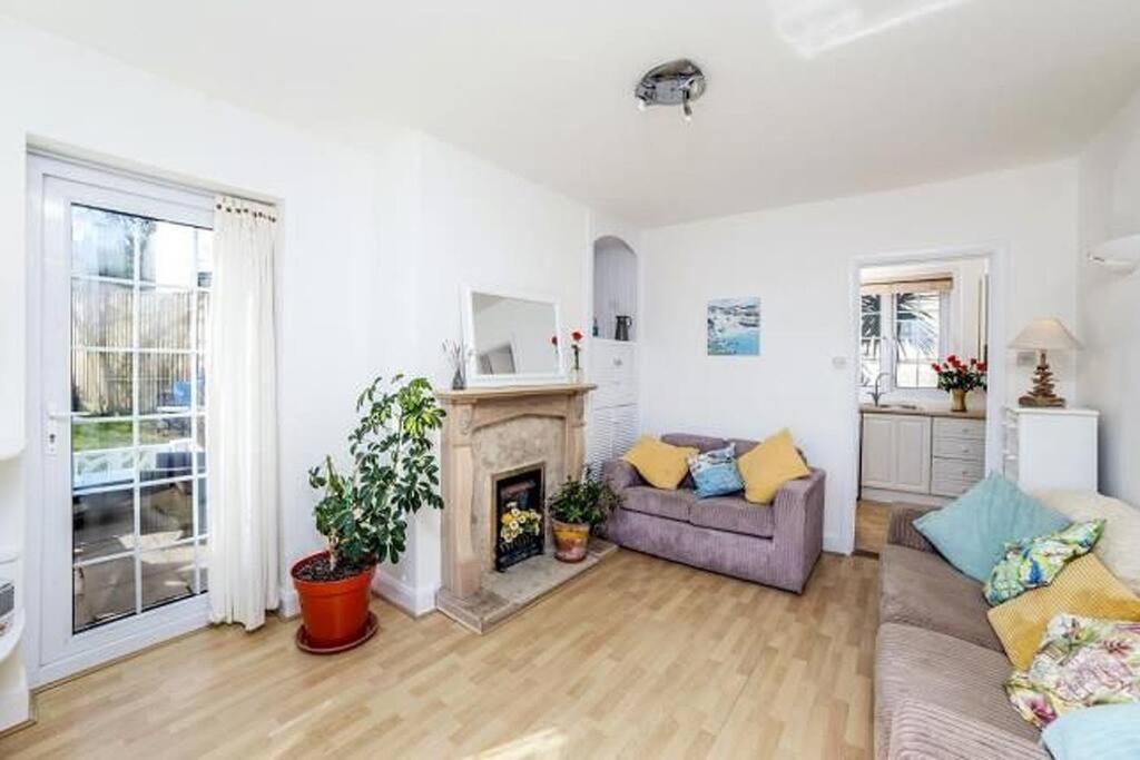 Sunrise! ~ 2 Bedrooms, Garden, Parking, Sea Views St Ives  Ngoại thất bức ảnh